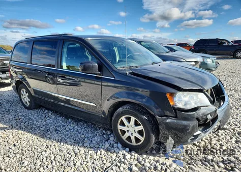 2012 Chrysler Town & Country Touring z USA, uszkodzony, nr VIN 2C4RC1BG5CR163008